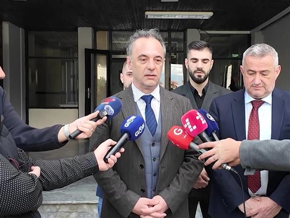 Алиу: Вработените во „Комуналец“ Гостивар по 13 години добиваат здравствено осигурување