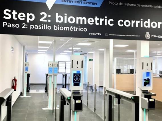 ЕК: На над 27.000 лица им е одбиен влез во ЕУ преку новиот систем за гранична контрола