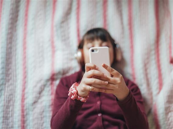 И покрај законската забрана, над 60% од малолетниците во Австралија користат социјални мрежи 