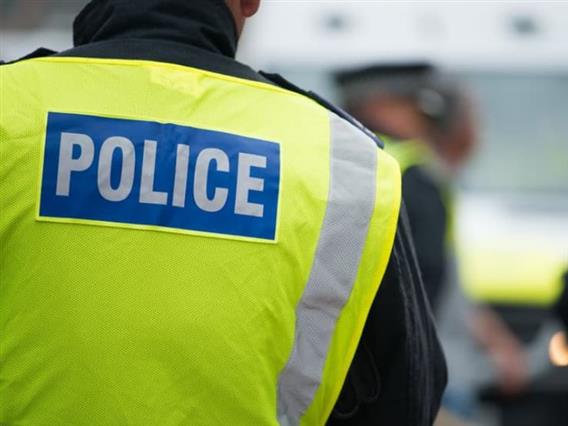 Драма во Лондон: Полицијата затвори парк поради дронови со „радиоактивни и канцерогени материјали“ 