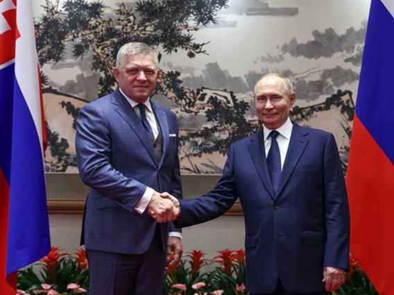 Фицо: Латвија и Литванија ми забранија да летам преку нивната тероторија на пат за Москва 