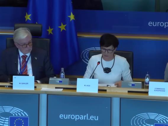 Кос изрази надеж дека новата бугарска влада ќе и помогне на Македонија да ги започне пристапните преговори