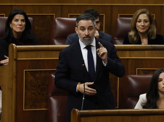 Шпанскиот премиер издал дозвола за престој за 500.000 мигранти- опозицијата се прегрупира со радикалната десница 