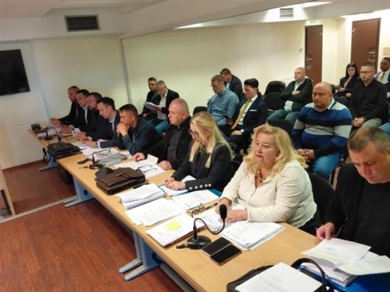 Одложено судењето за деветмината полицајци обвинети во врска со трагедијата во дискотеката Пулс