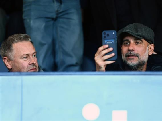 Видео: Сите го гледаа натпреварот ПСЖ - Баерн, освен Гвардиола