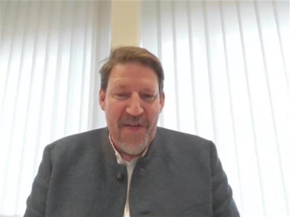 Вајц за Канал 5: Македонија има напредок во реформскиот процес и дополнително време до јуни да ги исполни обврските