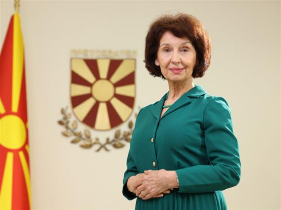 Порака од претседателката Сиљановска-Давкова по повод 1 Мај - Меѓународниот ден на трудот