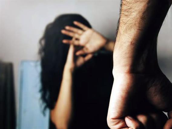 За 24 часа се уапсени седуммина насилници- си ги тепале мајките и сопругите 