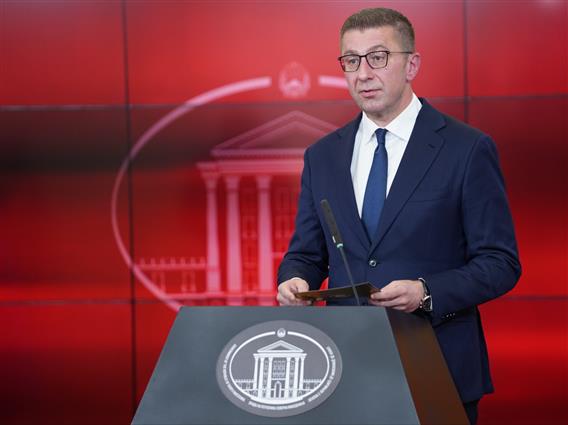 Мицкоски: Остануваме цврсто определени кон европскиот пат, бараме принципи и нормално кредибилен и предвидлив процес