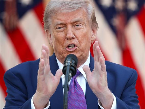 Трамп: Разговорите со Иран се во тек, не се знае како ќе завршат 