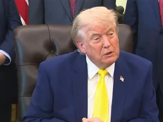 Трамп: Ѝ дадов на Украина најразорно оружје на светот 