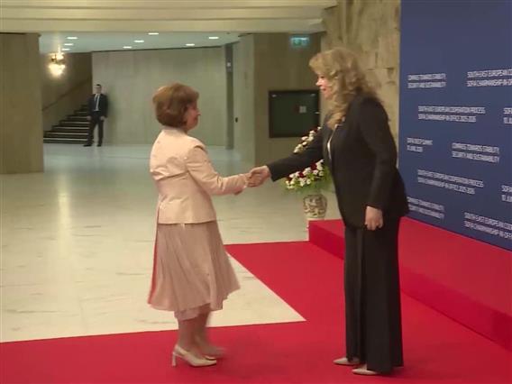 Јотова по средбата со Сиљановска Давкова- Македонија презема обврски кои мора да ги исполни