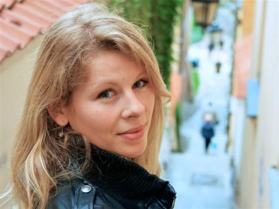 Активистка ја истражувала корупцијата во Еквадор, ја убиле- министерот тврди дека самата се задушила  