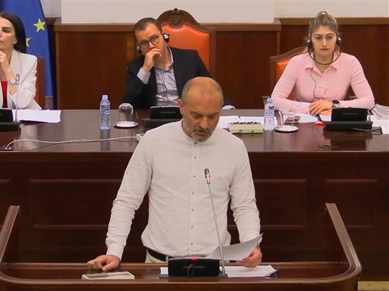 Продолжува амандманска расправа за предлог законот за правична застапеност во Собранието