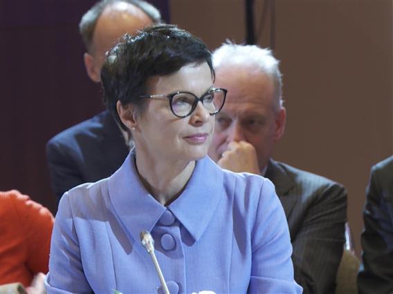 Кос: Доаѓам во Скопјe за да охрабрам прогрес во преговорите за пристапување