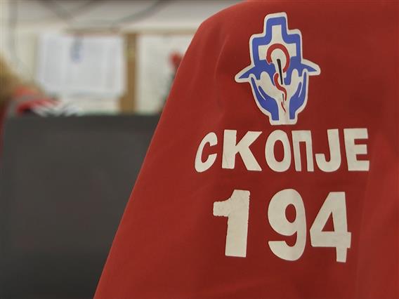 За 24 часа 7 колапси на јавно место, граѓаните често губат свест во автобус или на постојка