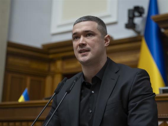Федоров го одби Зеленски: Се враќам само како министер за одбрана 