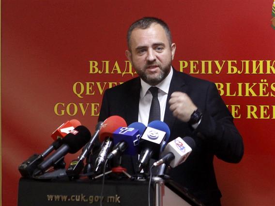 Тошковски: Во Гостивар има техничка вода, но за пиење и подготвување на храна уште да се користи флаширана