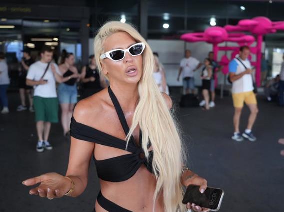 Откажан концерт на Јелена Карлеуша во Водице, Хрватска