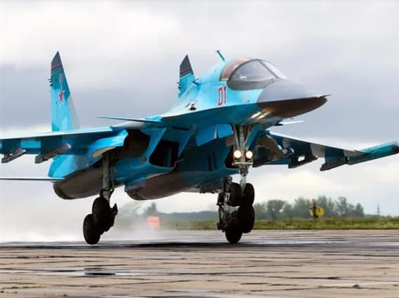 Погоден е воен авион од 40 милиони долари- објавени се сателитски снимки од нападот (ВИДЕО)