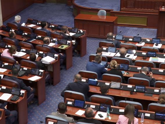 Може ли собраниска блокада од ДУИ да предизвика предвремени парламентарни избори? 