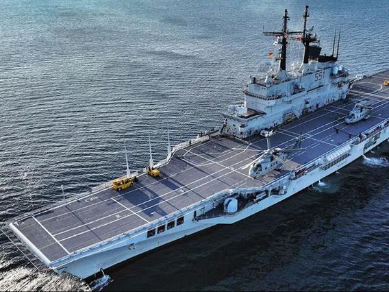 Индонезија добива прв носач на авиони: Поранешниот италијански „Џузепе Гарибалди“ плови кон новиот сопственик 