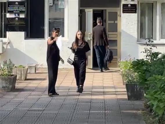 Не е регистриран таков случај, велат од МВР по шпекулациите дека Михаилова се обидела да избега во Бугарија