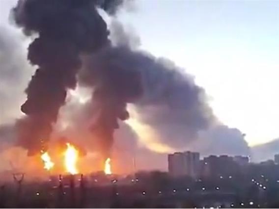 Видео: Масовен напад со дронови врз Москва. Има загинати и повредени, погодена  рафинерија