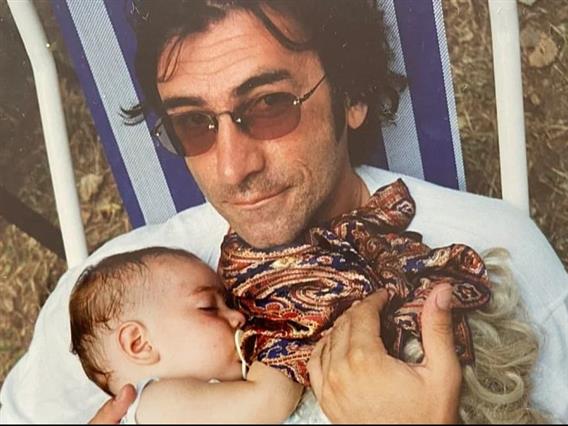 Ѓуро ѝ го честита 30-тиот роденден на својата ќерка со емотивна објава: „Ти благодариме што си наша“