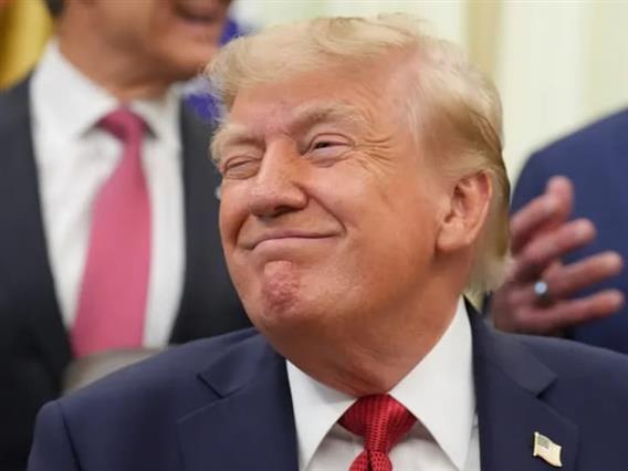 Врховниот суд застана зад Трамп: Може да продолжи да депортира илегални мигранти во трети земји