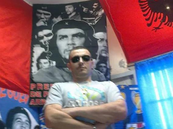 Грција во потрага по опасен криминалец од Албанија- се сомнева дека се крие во две земји од регионот 