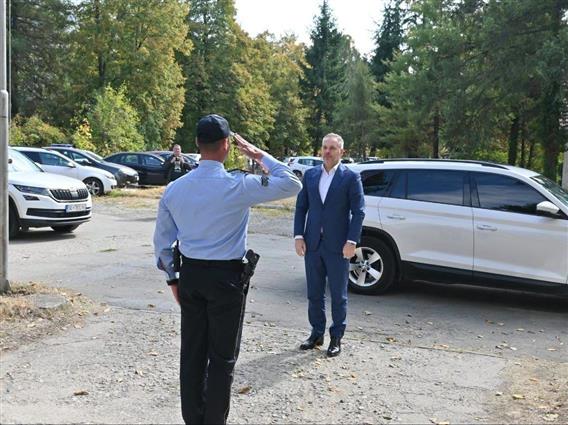 Јанев во посета на РЦГР – Запад: Проактивното работење е клучно за безбедноста на границата