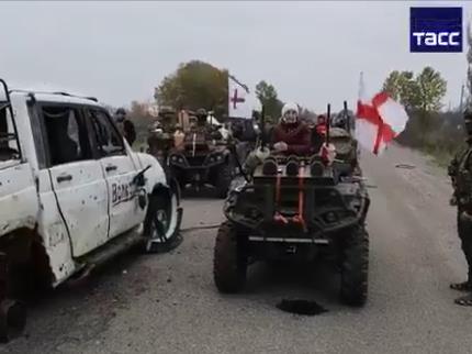 Видео: Започна евакуацијата на жителуте на Олешки во регионот Херсон 
