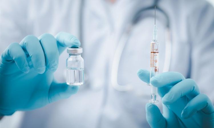 Научници од Кембриџ ја развија првата вакцина во светот користејќи вештачка интелигенција