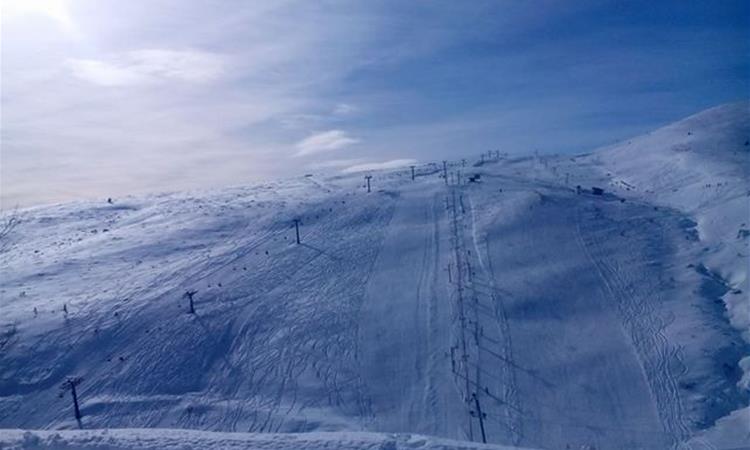 Најстудено и најмногу снег утрово на Попова Шапка