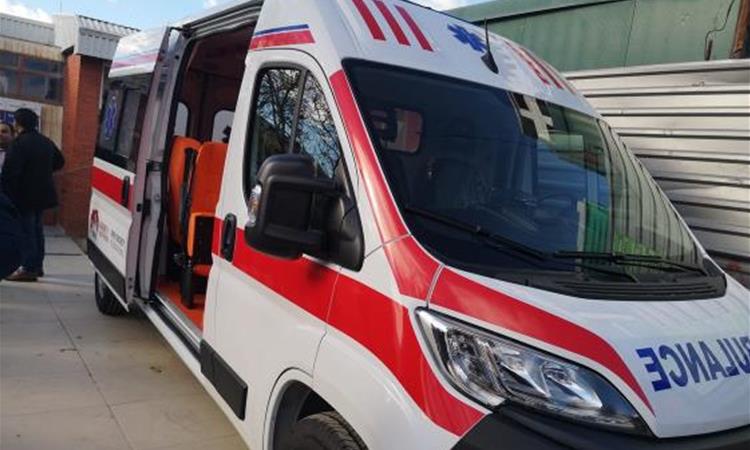 64 годишен мотоциклист со тешки повреди пренесен во болницата Гостивар 