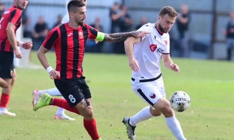 ПФЛ: Убедливи победи за Вардар и Струга ТЛ во 15.коло