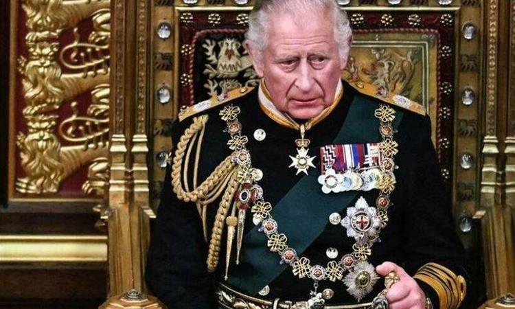 Кралот Чарлс ќе ги посети поранешните британски колонии: Сакаа отштета поради ропството