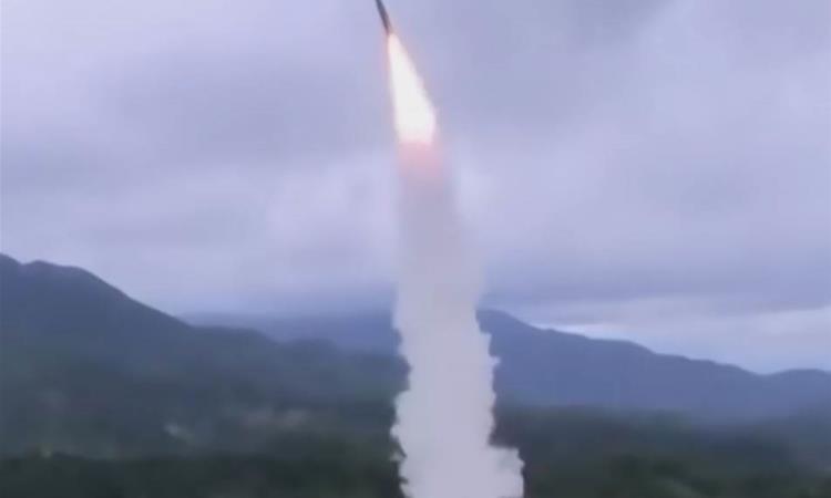 Пјонгјанг повторно лансираше балистичка ракета кон Јапонското Море 