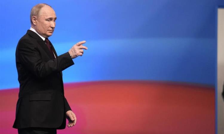 Русите му веруваат на Путин