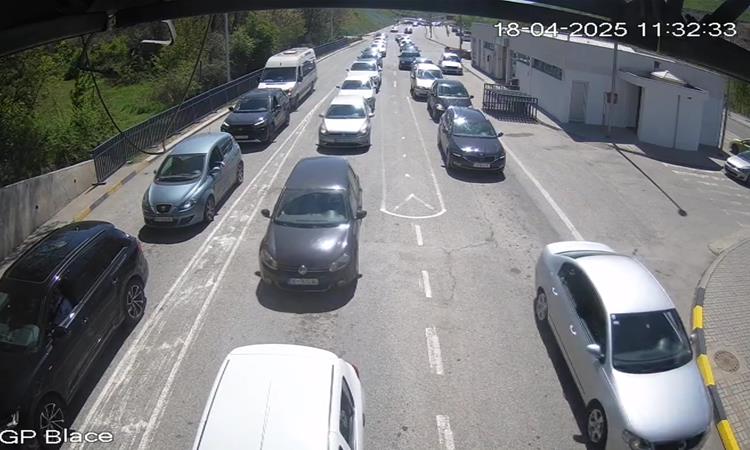 На граничните премини „Богородица“, „Дојран” и „Табановце” се бележи зголемена фреквенција на возила