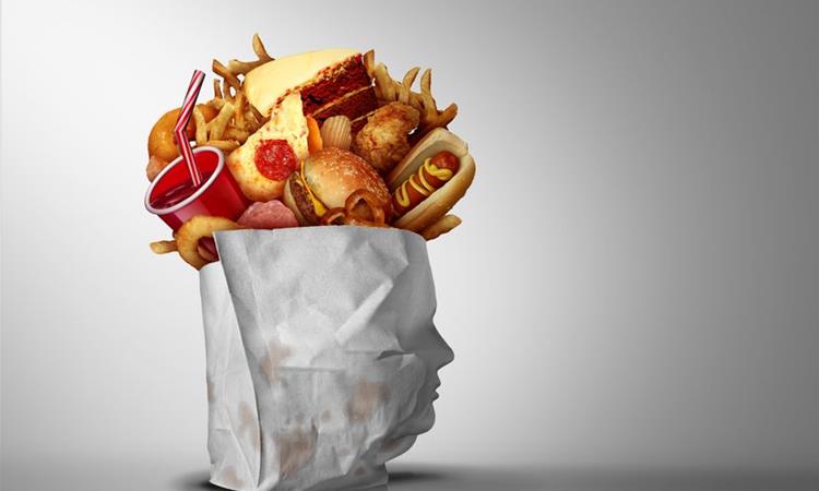 Мрсната и слатка храна може да ги поремети функциите на мозокот, покажа најновата студија