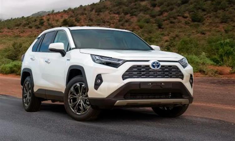 Тојота RAV4 е најпродаваниот автомобил во светот, претркувајќи го Тесла Модел Y