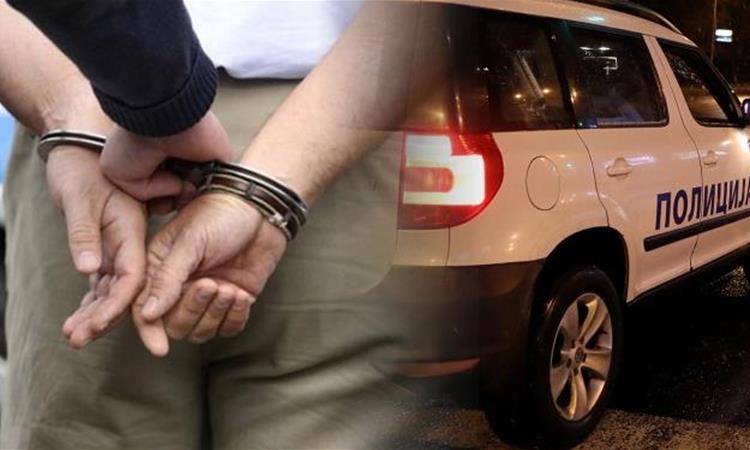 Приведен 34-годишен гостиварец осомничен за убиство на неговиот татко