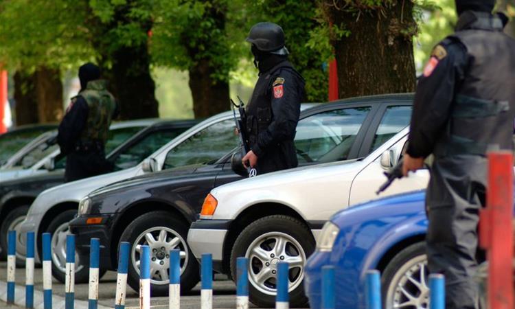Голема полициска акција во БиХ- уапсен е синот на моќен трговец со оружје 