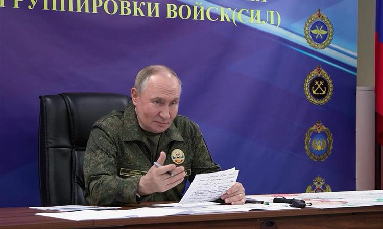 Путин по заканата на Зеленски дека ќе го нападне руското небо: Не преговараме со терористи