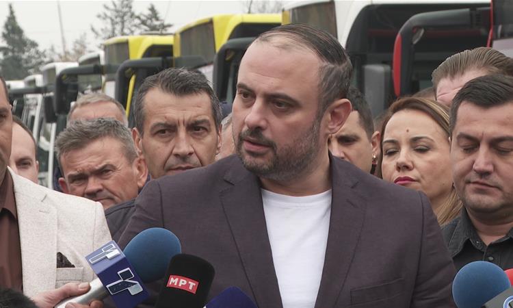 За помалку од 24 часа отпуштени се околку 400 вработени од Комунална хигиена