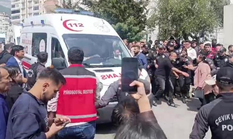 Повторно масакр во училиште во Турција: Ученик влегол со 5 пиштоли- 4 загинати, 20 повредени (ВИДЕО) 