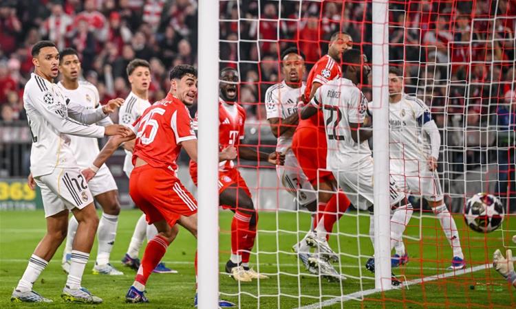 ЛШ: Баерн во спектакуларен реванш го елиминираше Реал, полуфиналист и Арсенал