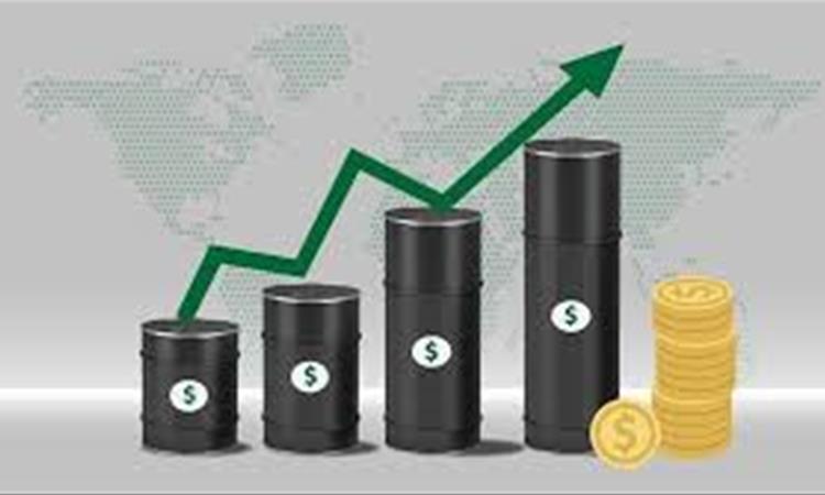 Цените на нафтата раста поради новите напади на Блискиот Исток 